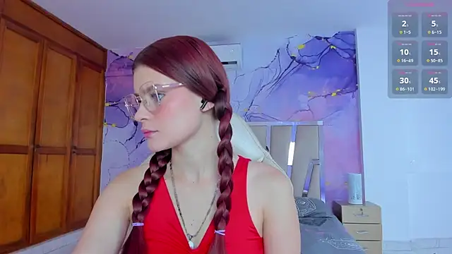 Snapshot of EvaKalifa chatting on September 10, 2025, 12:16 pm EvaKalifa online show from September 10, 2025, 12:16 pm