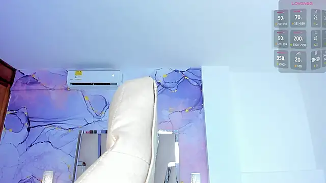 Snapshot of EvaKalifa chatting on September 20, 2025, 11:44 am EvaKalifa online show from September 20, 2025, 11:44 am