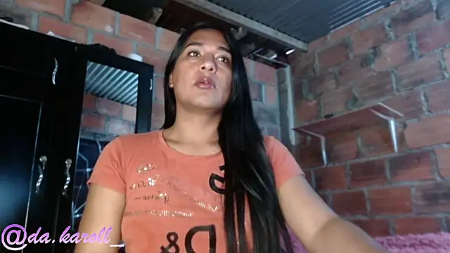  Diviine karoll  online show from September 15, 2025, 6:19 pm