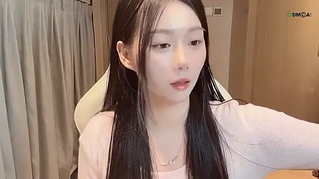 Makinghappymyself  online show from October 27, 2025, 12:53 pm