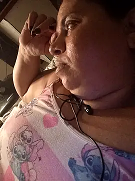 Ravena2290 online show from February 18, 2026, 3:24 am