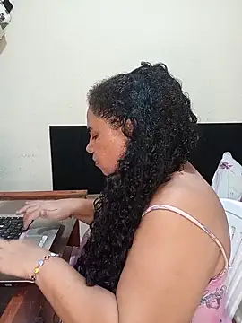 Ravena2290 online show from April 10, 2026, 1:44 am