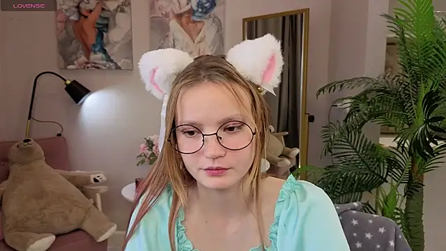 Snapshot of Ginger_Emma chatting on September 22, 2025, 8:55 pm Ginger Emma online show from September 22, 2025, 8:55 pm