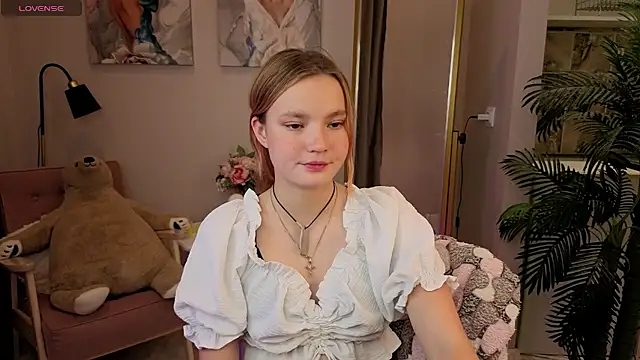 Snapshot of Ginger_Emma chatting on October 2, 2025, 8:38 pm Ginger Emma online show from October 2, 2025, 8:38 pm