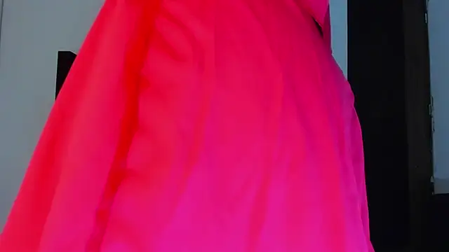 Snapshot of tianastone_ chatting on November 1, 2025, 4:58 am tianastone online show from November 1, 2025, 4:58 am