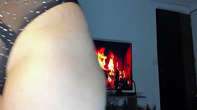 Snapshot of tianastone_ chatting on December 4, 2025, 2:10 am tianastone online show from December 4, 2025, 2:10 am