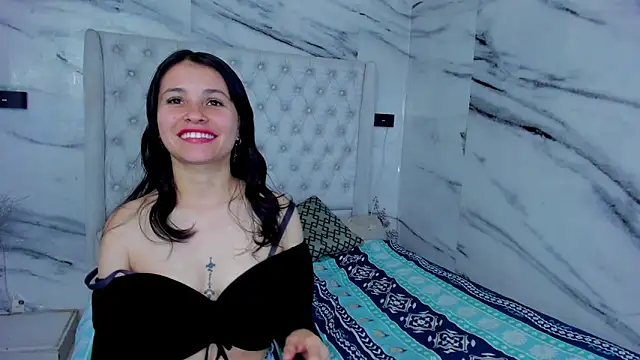 Ari and Storm online show from October 11, 2025, 4:27 pm