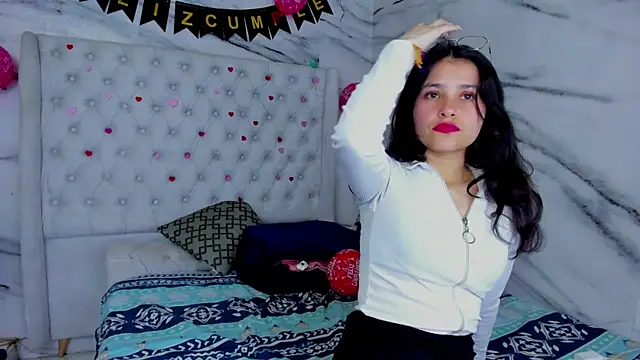 Ari and Storm online show from April 6, 2026, 5:36 pm