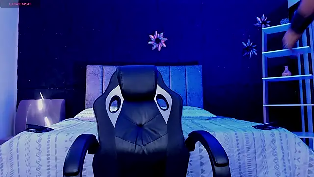 Snapshot of LiamDeep chatting on June 23, 2026, 8:18 pm LiamDeep online show from June 23, 2026, 8:18 pm