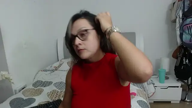 Snapshot of sophie_lopez1 chatting on November 26, 2025, 1:06 am sophie lopez1 online show from November 26, 2025, 1:06 am