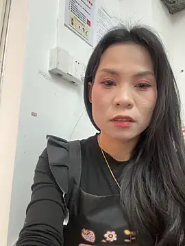 Baby-mmm online show from April 8, 2026, 7:19 am