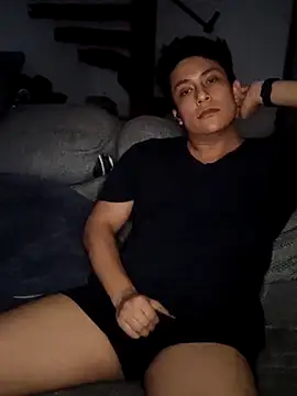 Snapshot of juan_penetreitor chatting on September 13, 2025, 4:23 am juan penetreitor online show from September 13, 2025, 4:23 am