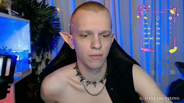 Snapshot of frozen_boy chatting on November 20, 2025, 8:08 pm frozen boy online show from November 20, 2025, 8:08 pm