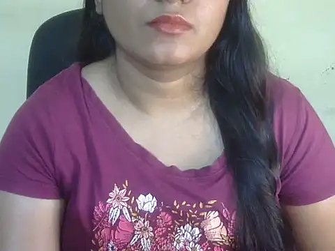 Aanya Hazel online show from November 2, 2025, 9:17 pm