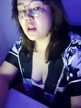 Snapshot of Innogin chatting on October 12, 2025, 4:50 pm Innogin online show from October 12, 2025, 4:50 pm