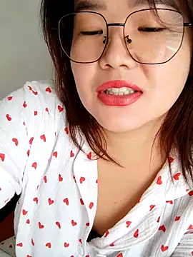 Snapshot of Innogin chatting on October 29, 2025, 5:53 am Innogin online show from October 29, 2025, 5:53 am