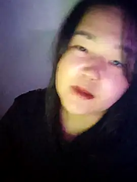 Snapshot of Innogin chatting on November 21, 2025, 6:17 pm Innogin online show from November 21, 2025, 6:17 pm