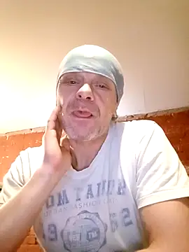 Kuba Gd online show from September 27, 2025, 1:54 am