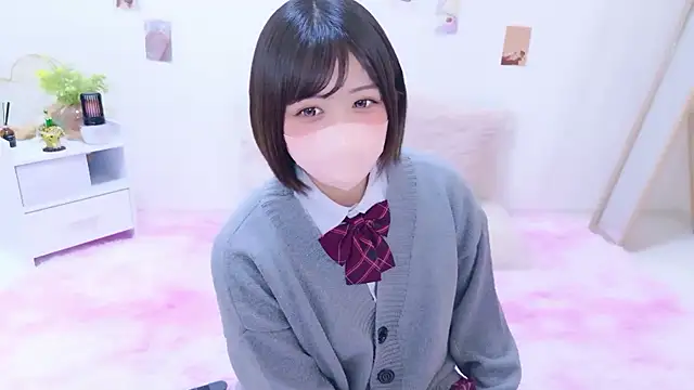 Snapshot of Hinata_Sun chatting on January 19, 2026, 11:58 am Hinata Sun online show from January 19, 2026, 11:58 am