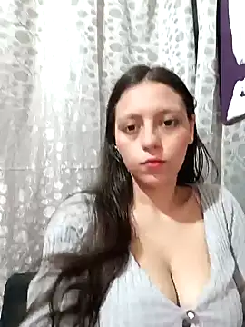 Snapshot of Lahila_ chatting on October 7, 2025, 1:08 pm Lahila online show from October 7, 2025, 1:08 pm