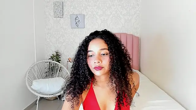 Snapshot of esther_sofia chatting on April 30, 2026, 8:04 pm esther sofia online show from April 30, 2026, 8:04 pm