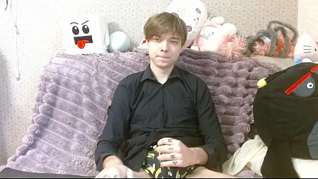 Snapshot of hilt_on_ chatting on February 28, 2026, 8:37 am hilt on online show from February 28, 2026, 8:37 am