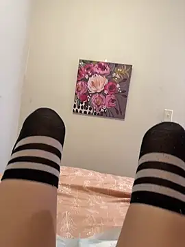 littiekitty online show from November 7, 2025, 4:07 pm