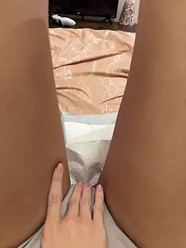 littiekitty online show from December 22, 2025, 4:26 pm