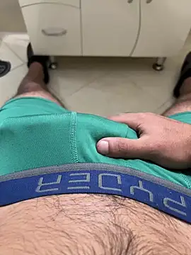 Snapshot of Joseph_BND chatting on November 2, 2025, 8:33 pm Joseph BND online show from November 2, 2025, 8:33 pm