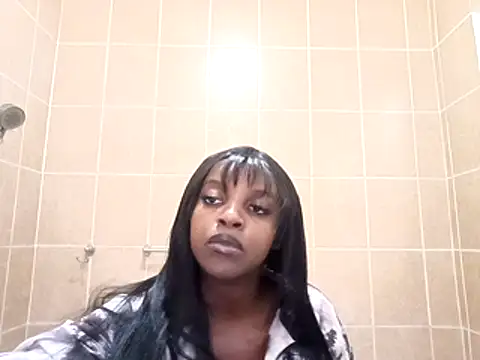 Snapshot of Himissnoire chatting on March 10, 2026, 5:07 pm Himissnoire online show from March 10, 2026, 5:07 pm