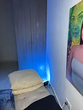 Snapshot of debie_buchans chatting on February 23, 2026, 9:50 am debie buchans online show from February 23, 2026, 9:50 am