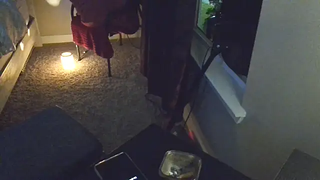 Calimarina online show from November 19, 2025, 3:39 am