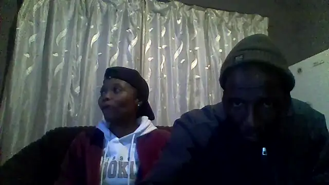 longdickson12345 online show from May 8, 2026, 11:32 pm