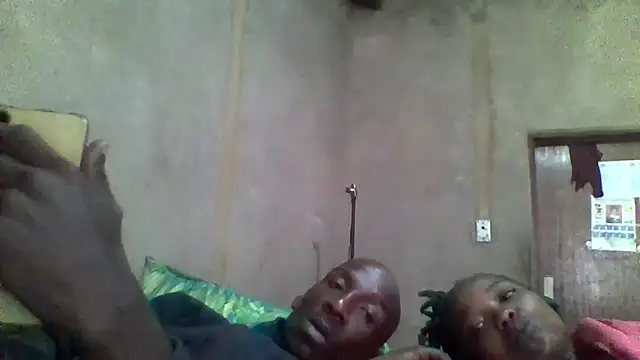 longdickson12345 online show from May 26, 2026, 7:26 am