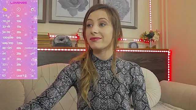 Snapshot of MuseDollX chatting on November 12, 2025, 7:24 pm MuseDollX online show from November 12, 2025, 7:24 pm