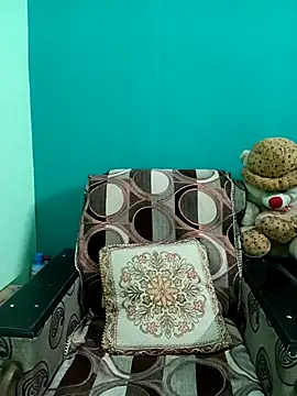 Snapshot of Cute_purnima chatting on November 4, 2025, 7:18 am Cute purnima online show from November 4, 2025, 7:18 am