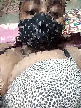 Snapshot of Schii69 chatting on November 28, 2025, 4:04 am Schii69 online show from November 28, 2025, 4:04 am