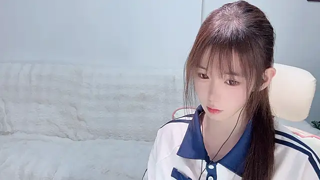 Xiao-runbao online show from November 16, 2025, 12:22 pm