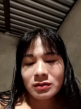 kute-00 online show from November 6, 2025, 2:51 pm