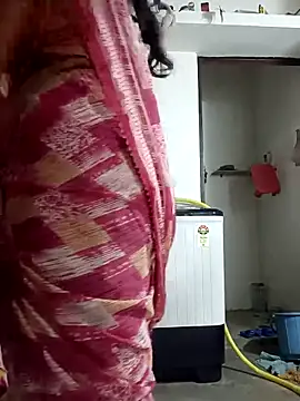 Snapshot of monu_bhabi chatting on February 21, 2026, 2:12 am monu bhabi online show from February 21, 2026, 2:12 am