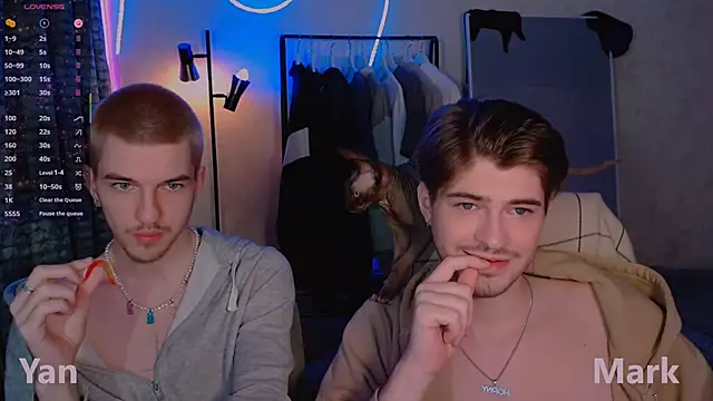 Snapshot of itsyanbb chatting on November 19, 2025, 6:08 pm itsyanbb online show from November 19, 2025, 6:08 pm