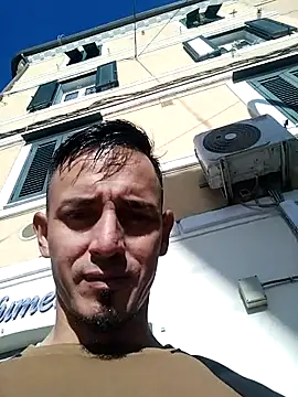 Snapshot of JuanD_vero chatting on October 24, 2025, 1:18 pm JuanD vero online show from October 24, 2025, 1:18 pm