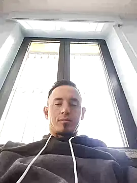 Snapshot of JuanD_vero chatting on November 30, 2025, 9:57 am JuanD vero online show from November 30, 2025, 9:57 am