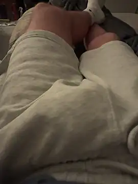 Snapshot of Sussexstud1 chatting on December 16, 2025, 9:42 pm Sussexstud1 online show from December 16, 2025, 9:42 pm