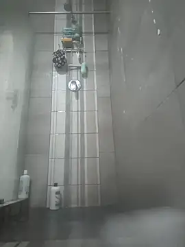 Snapshot of macmaddy8989 chatting on December 2, 2025, 6:14 pm macmaddy8989 online show from December 2, 2025, 6:14 pm