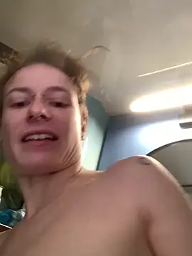 Snapshot of Goldenpussy13 chatting on March 13, 2026, 2:45 pm Goldenpussy13 online show from March 13, 2026, 2:45 pm