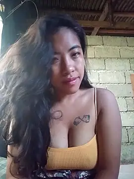 Snapshot of Yapsyxx chatting on February 28, 2026, 12:00 am Yapsyxx online show from February 28, 2026, 12:00 am