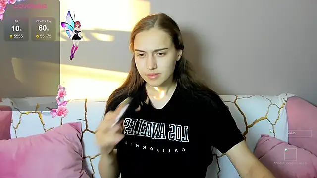 Snapshot of Alisa__Kelly chatting on September 16, 2025, 1:06 am Alisa Kelly online show from September 16, 2025, 1:06 am