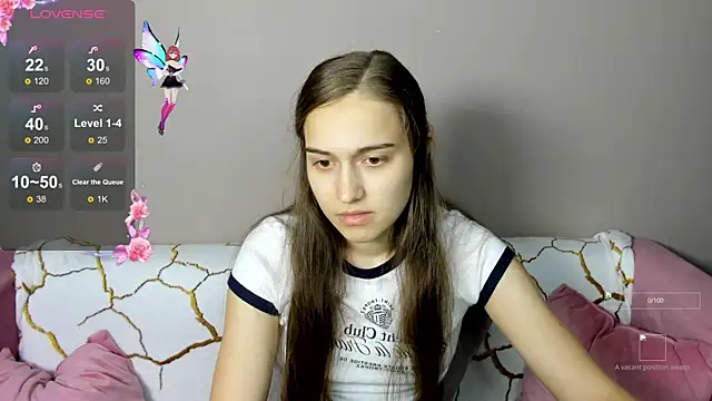 Snapshot of Alisa__Kelly chatting on October 3, 2025, 1:13 am Alisa Kelly online show from October 3, 2025, 1:13 am