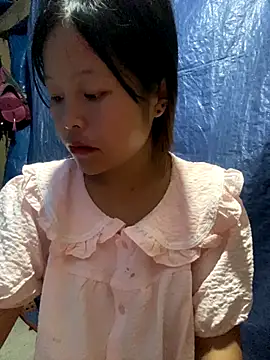 Snapshot of O_o_UwU_o_O chatting on October 7, 2025, 1:25 am O o UwU o O online show from October 7, 2025, 1:25 am